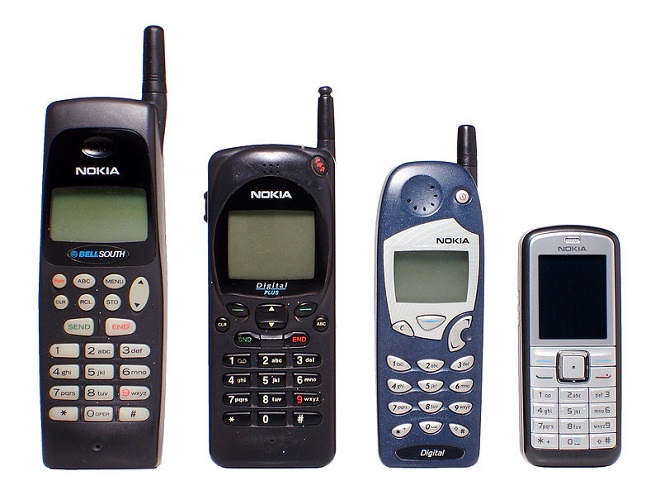 Los nuevos móviles básicos de Nokia nos trasladan a los 90