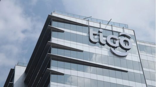 TigoUne y Movistar la venta Todo lo que debes saber sobre la oferta de Millicom en Colombia