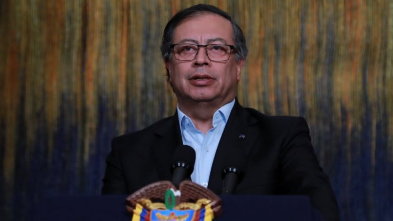 No, el presidente Gustavo Petro no tiene planes de cerrar X/Twitter como ocurrió en Venezuela